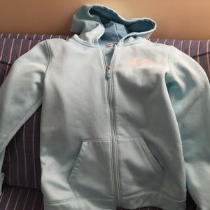 Girls youth large Under Armour Hoodie. EC